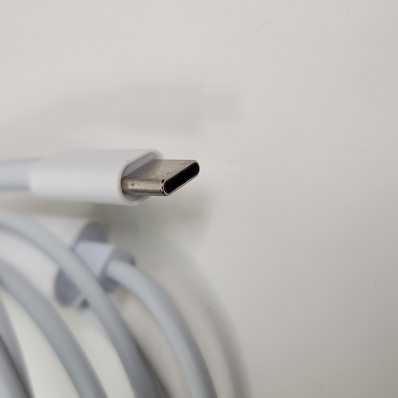 APPLE 2 in 1 Fast Charger/Data For IPhone 14-11, IWatch 8-1, NWT in box - Picture 8 of 12